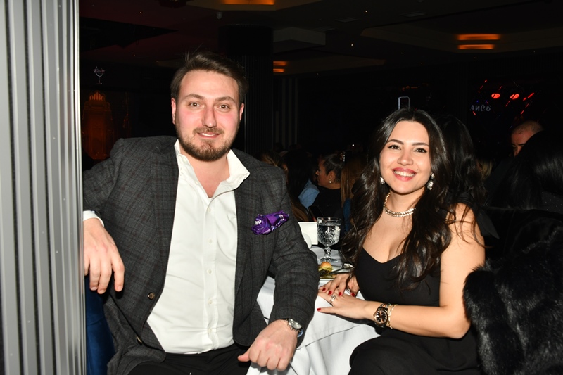 Günay Restaurant�ta  Moral Ve Dayan��ma Gecesi